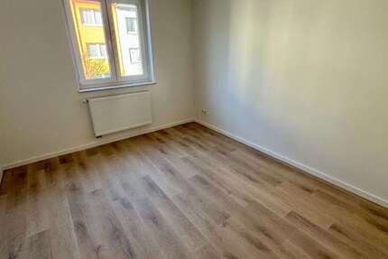 Wohnung Wuppertal Arrenberg - 3 Zimmer, 76 m&sup2;, 820&euro; | Angebot:25248687