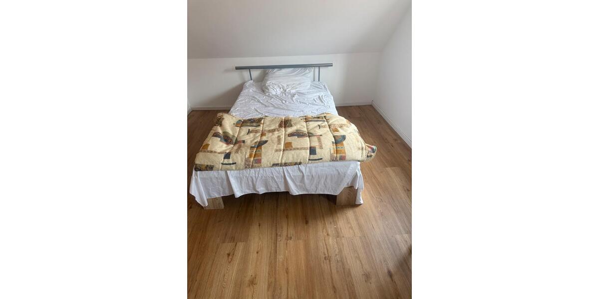 Mehrfamilienhaus, Wohnhaus Triftern - 6 Zimmer, 120 m&sup2;, 950&euro; | Angebot:26664886