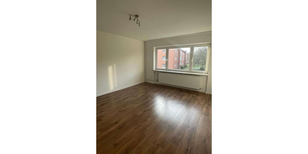 Etagenwohnung Schleswig - 4 Zimmer, 86 m&sup2;, 690&euro; | Angebot:24628125