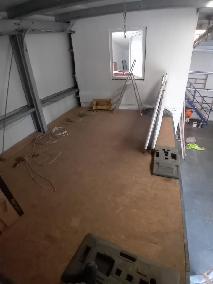 Lager Halle garage schuppen scheune firmensitz GewGebiet Roisdorf zimmer