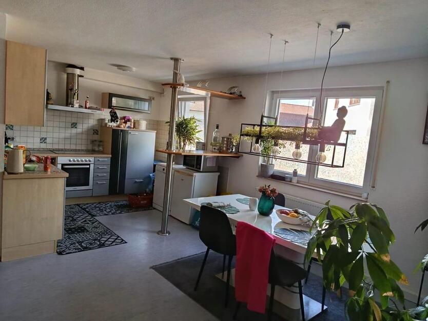 Großzügig geschnittene 3,5 Zimmer Wohnung in Bergatreute