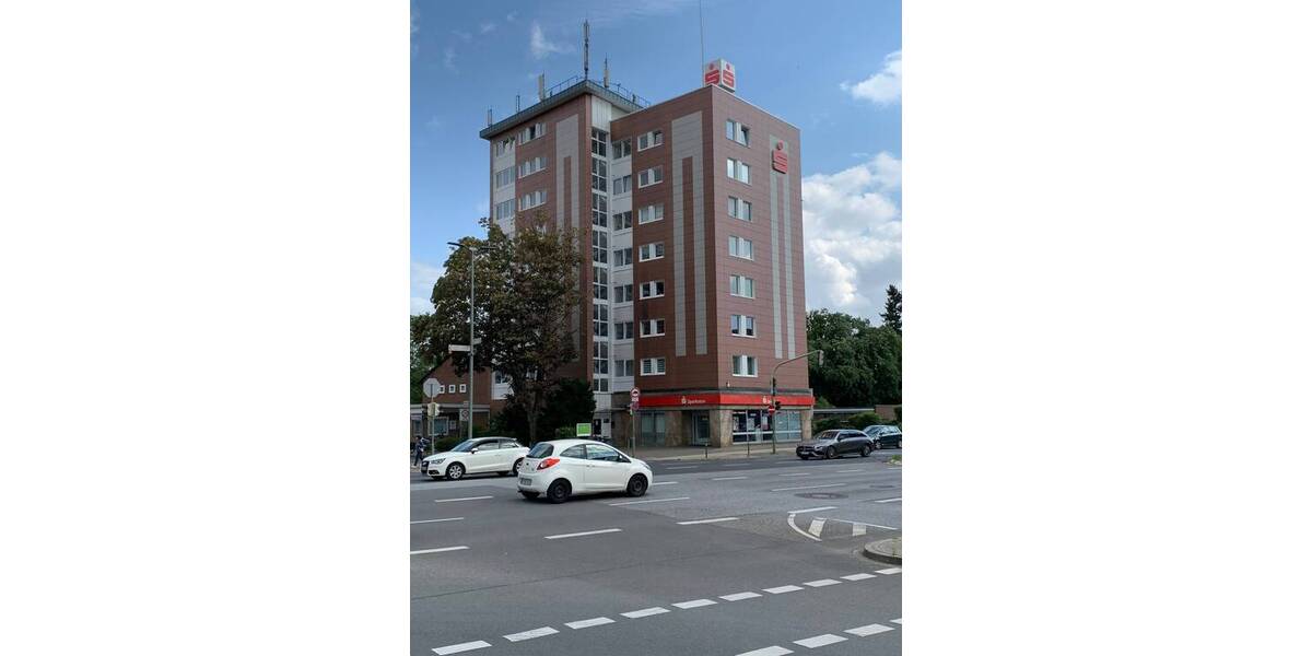 62 m2 LagerräumeDekoräume im 8.OG in Neuss - Reuschenberg 2 zimmer