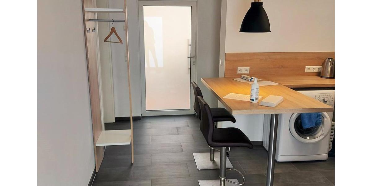 Wohnen auf Zeit Stuttgart Vaihingen - 1 Zimmer, 30 m&sup2;, 610&euro; | Angebot:26222633