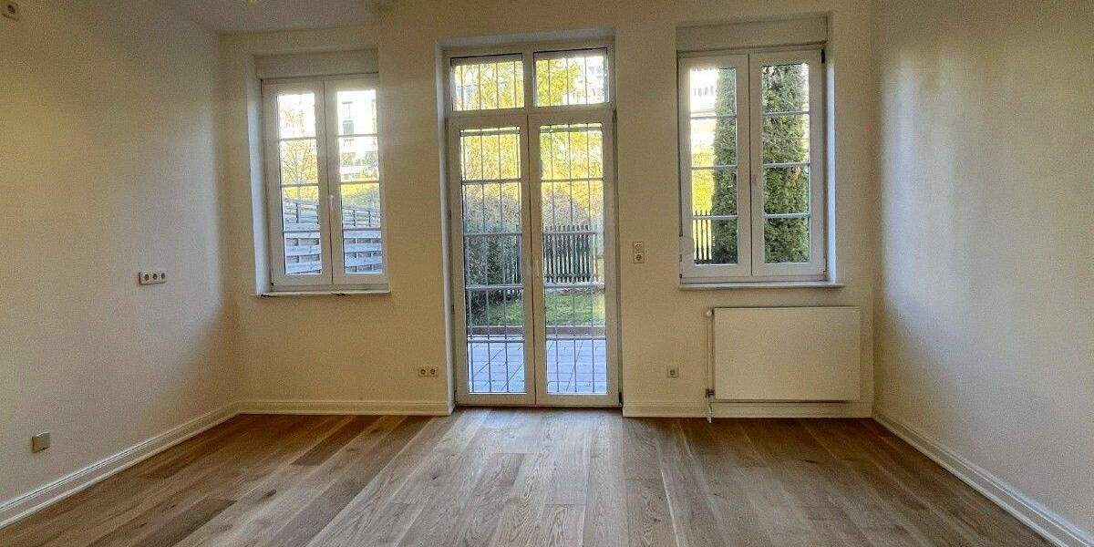 Doppelhaushälfte Bad Orb - 7 Zimmer, 250 m&sup2;, 1.900&euro; | Angebot:24775746