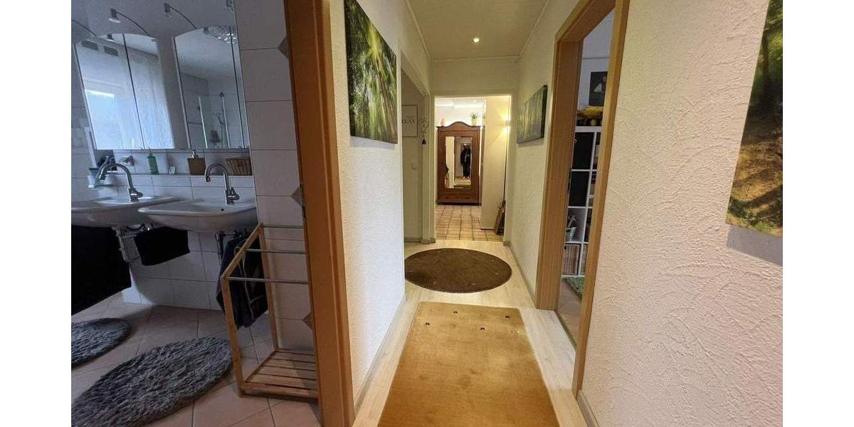 Etagenwohnung Weilheim Unterbierbronnen - 3 Zimmer, 162 m&sup2;, 1.300&euro; | Angebot:24974652