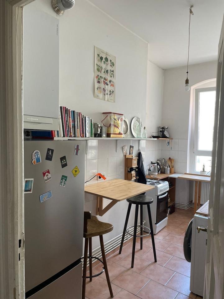UNTERMIETE: 2 Zimmer Wohnung in Friedrichshain