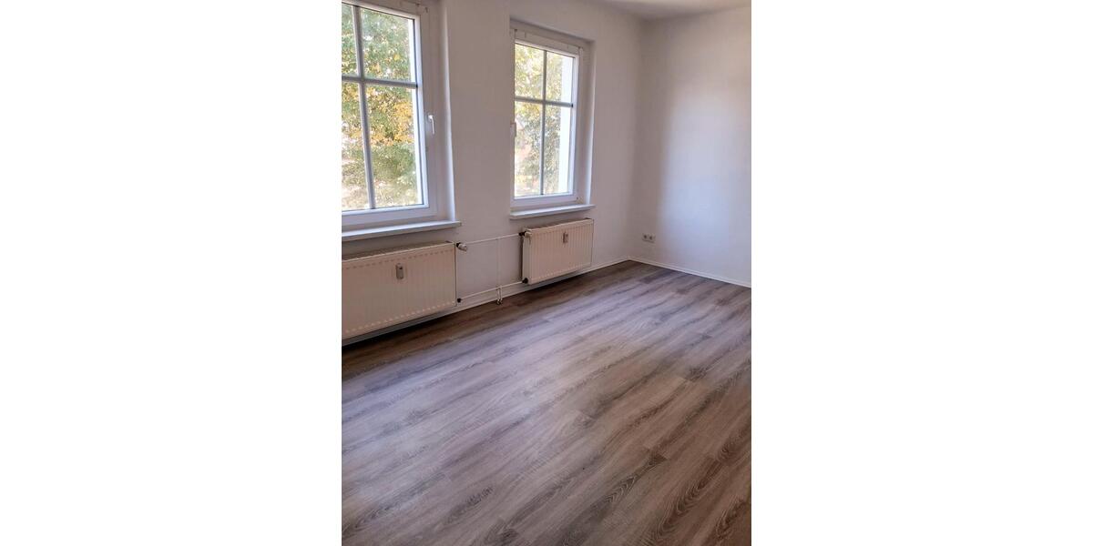 Etagenwohnung Kyritz - 2 Zimmer, 65 m&sup2;, 500&euro; | Angebot:25976632