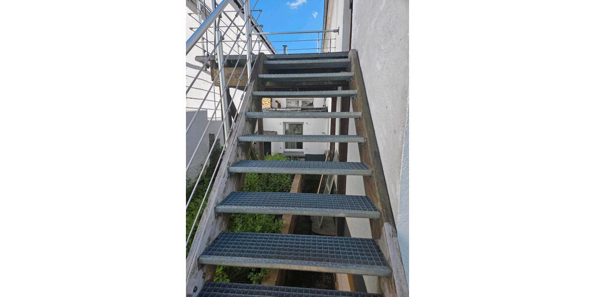 Etagenwohnung Aßlar - 4 Zimmer, 80 m&sup2;, 1.000&euro; | Angebot:26639241