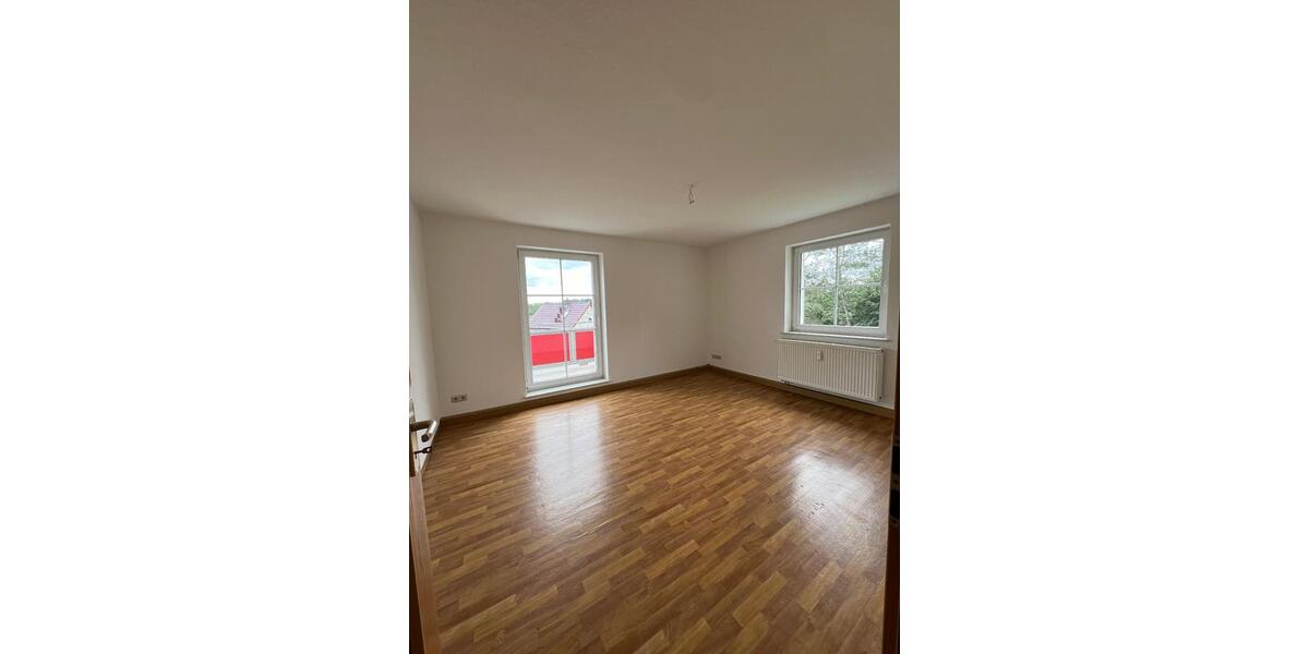 Etagenwohnung Ebersbach-Neugersdorf Neugersdorf - 2 Zimmer, 55 m&sup2;, 330&euro; | Angebot:26586581