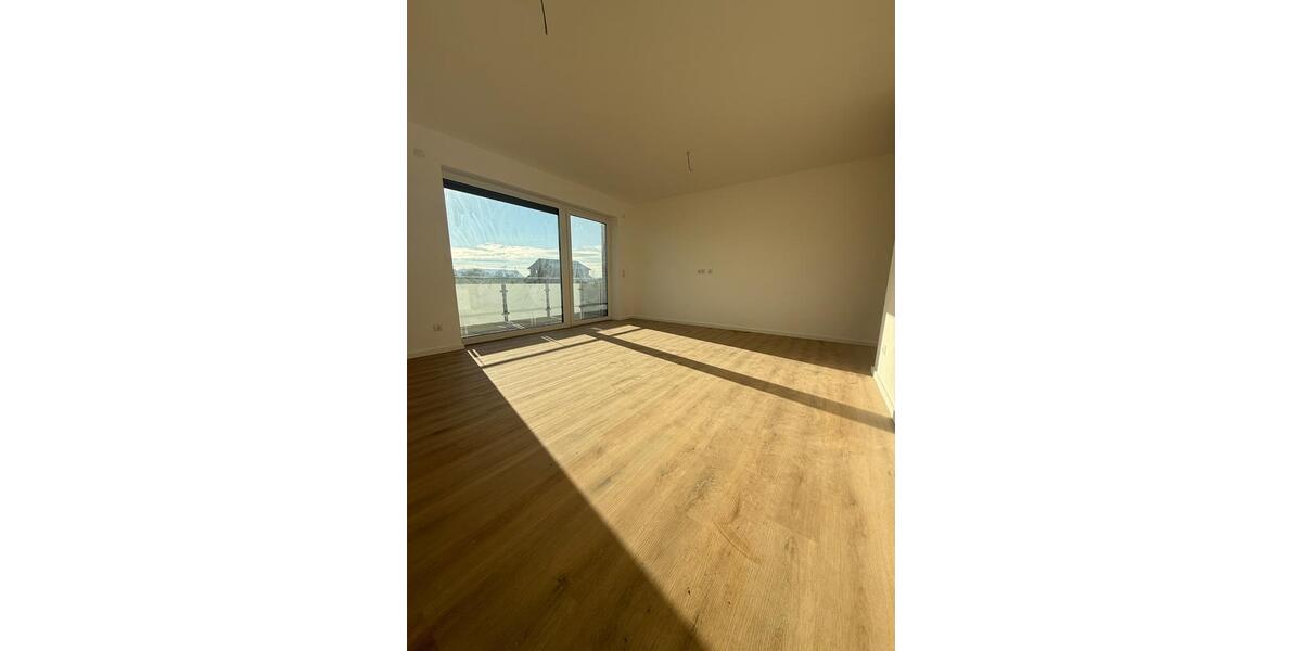 Erdgeschoßwohnung Wunstorf - 2 Zimmer, 84 m&sup2;, 1.220&euro; | Angebot:26248048