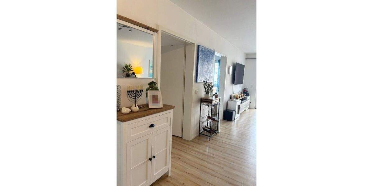 Etagenwohnung Kitzingen - 2 Zimmer, 66 m&sup2;, 710&euro; | Angebot:24727986