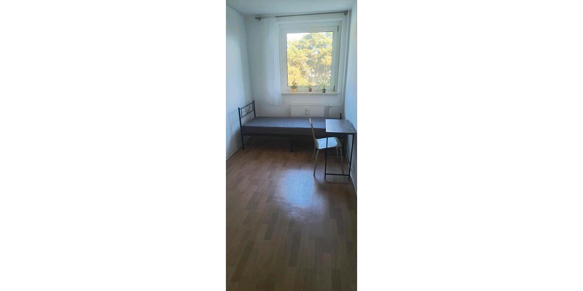 Wohnen auf Zeit Königs Wusterhausen - 1 Zimmer, 11 m&sup2;, 350&euro; | Angebot:26607400