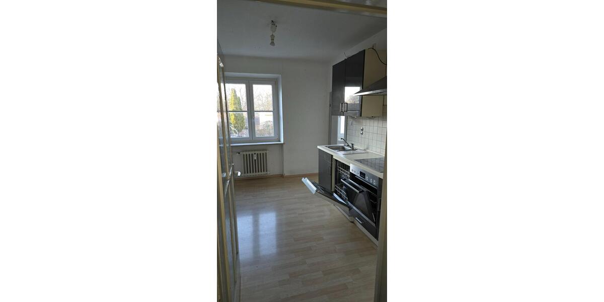 Etagenwohnung Landshut - 1 Zimmer, 30 m&sup2;, 469&euro; | Angebot:24528250