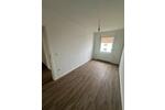 Etagenwohnung Pößneck - 3 Zimmer, 65 m&sup2;, 510&euro; | Angebot:24982542