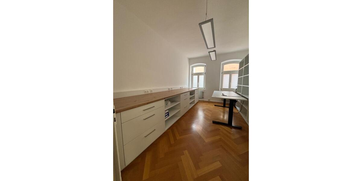 Gewerbeobjekt Straubing - 1.200&euro; | Angebot:24818898