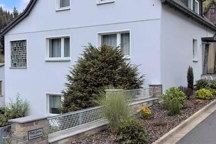 Haus Teuschnitz - 5 Zimmer, 165 m&sup2;, 950&euro; | Angebot:25932807