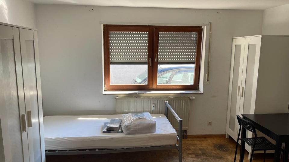 Möblierte Monteurwohnung und Einzelzimmer zu vermieten 5 zimmer