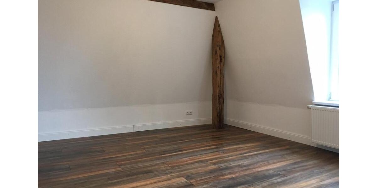 Dachgeschoßwohnung Meldorf - 2 Zimmer, 70 m&sup2;, 665&euro; | Angebot:26637408