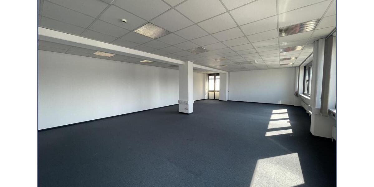 Gewerbeobjekt Köln Nippes - 1.650&euro; | Angebot:26070826