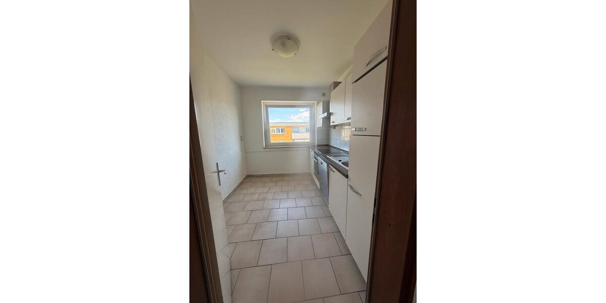Etagenwohnung Stolzenau - 4 Zimmer, 90 m&sup2;, 1.000&euro; | Angebot:26324444