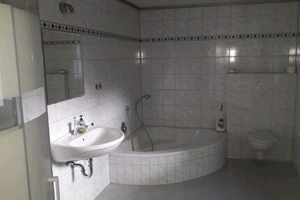 Wohnung Hauzenberg - 6 Zimmer, 150 m&sup2;, 990&euro; | Angebot:26024626