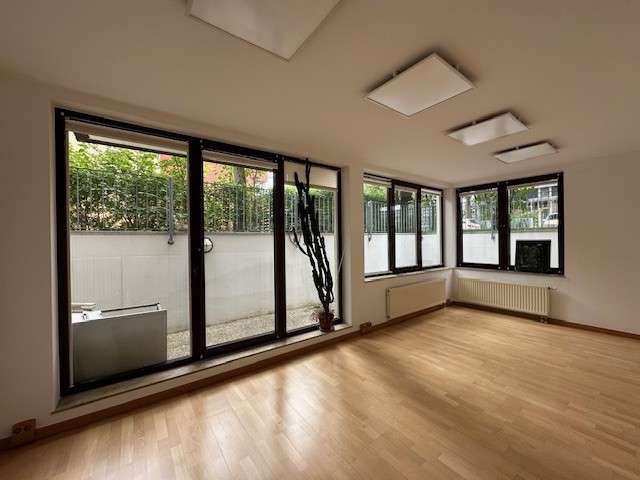 Büro in Dresden 400 € 30 m² zimmer