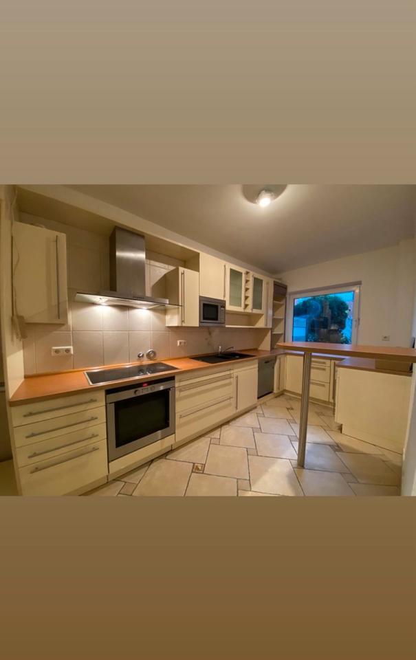 4 Zimmer Wohnung mit Einbauküche 125qm 2Wc sofort Nachmieter ge zimmer