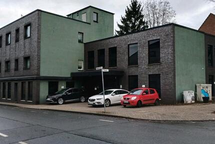 Büro- und Praxisräume in 47198 Duisburg stehen zur Vermietung. zimmer