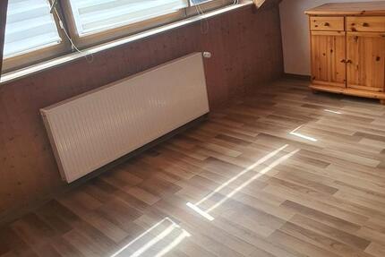 Haus Trier Feyen-Weismark - 3 Zimmer, 100 m&sup2;, 950&euro; | Angebot:26032816