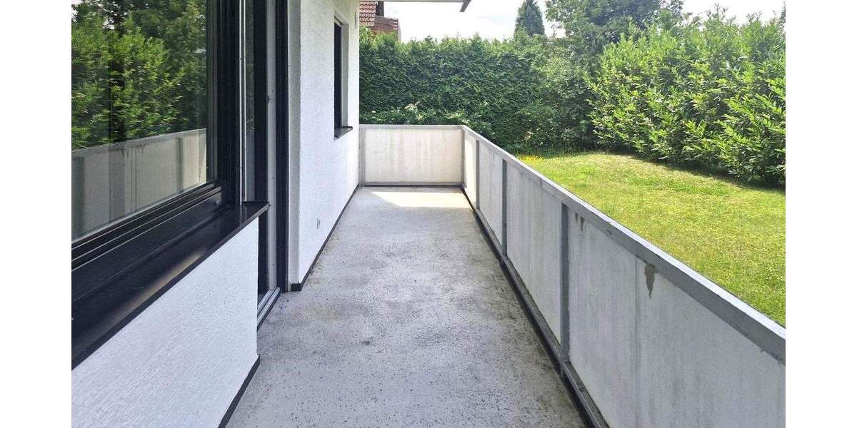 Etagenwohnung Kassel Harleshausen - 3 Zimmer, 95 m&sup2;, 830&euro; | Angebot:23866145