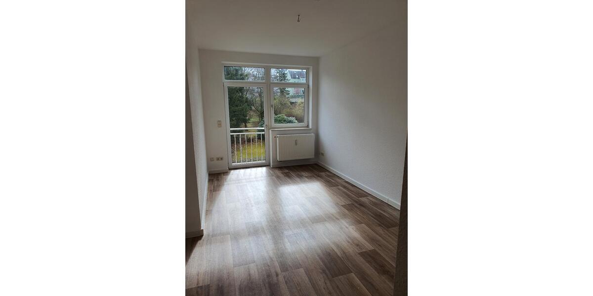Etagenwohnung Stollberg (Erzgebirge) - 2 Zimmer, 47 m&sup2;, 291&euro; | Angebot:26006172