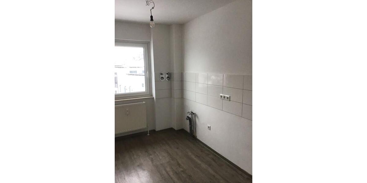 Etagenwohnung Geesthacht - 4 Zimmer, 85 m&sup2;, 770&euro; | Angebot:25601600