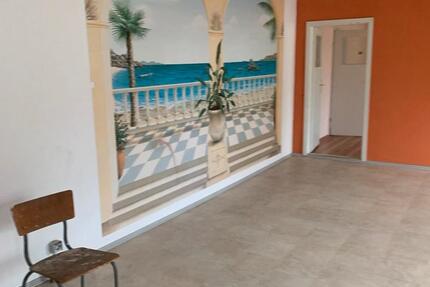 5 ZKB in Gewerbepark Berlinerstr 5 zimmer