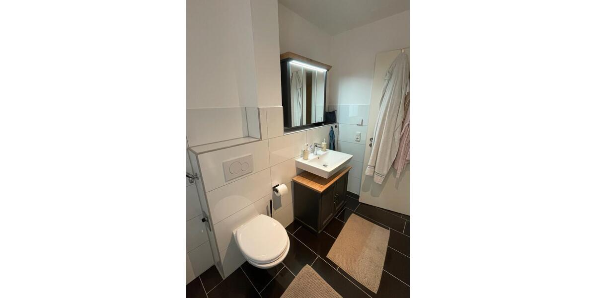 Etagenwohnung Reinfeld (Holstein) - 3 Zimmer, 85 m&sup2;, 1.300&euro; | Angebot:26446653
