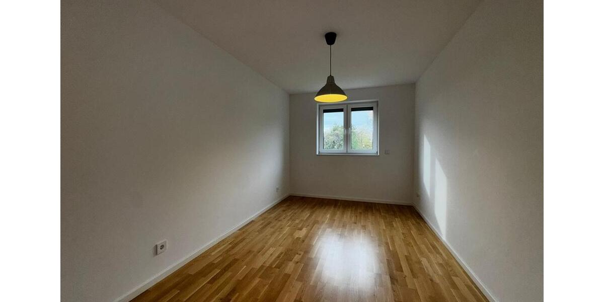MODERN 2021 DUPLEX with approx. 170m², garden and garage, located less than 10 minutes from Clay 5 zimmer