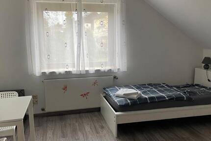 Wohnen auf Zeit Ludwigsburg Oßweil - 3 Zimmer, 15 m&sup2;, 600&euro; | Angebot:24875245