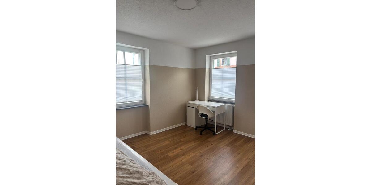 Etagenwohnung Lahr (Schwarzwald) - 1 Zimmer, 24 m&sup2;, 650&euro; | Angebot:25365008