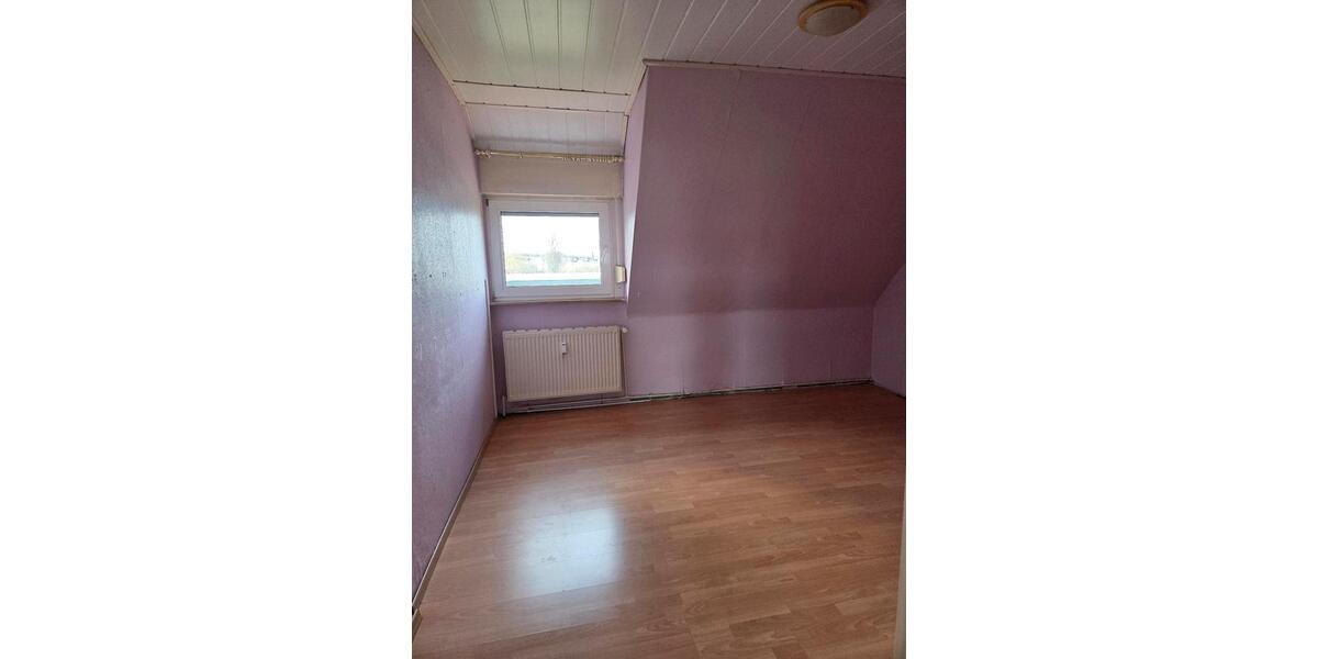 Dachgeschoßwohnung Oelde - 4 Zimmer, 92 m&sup2;, 790&euro; | Angebot:26671692