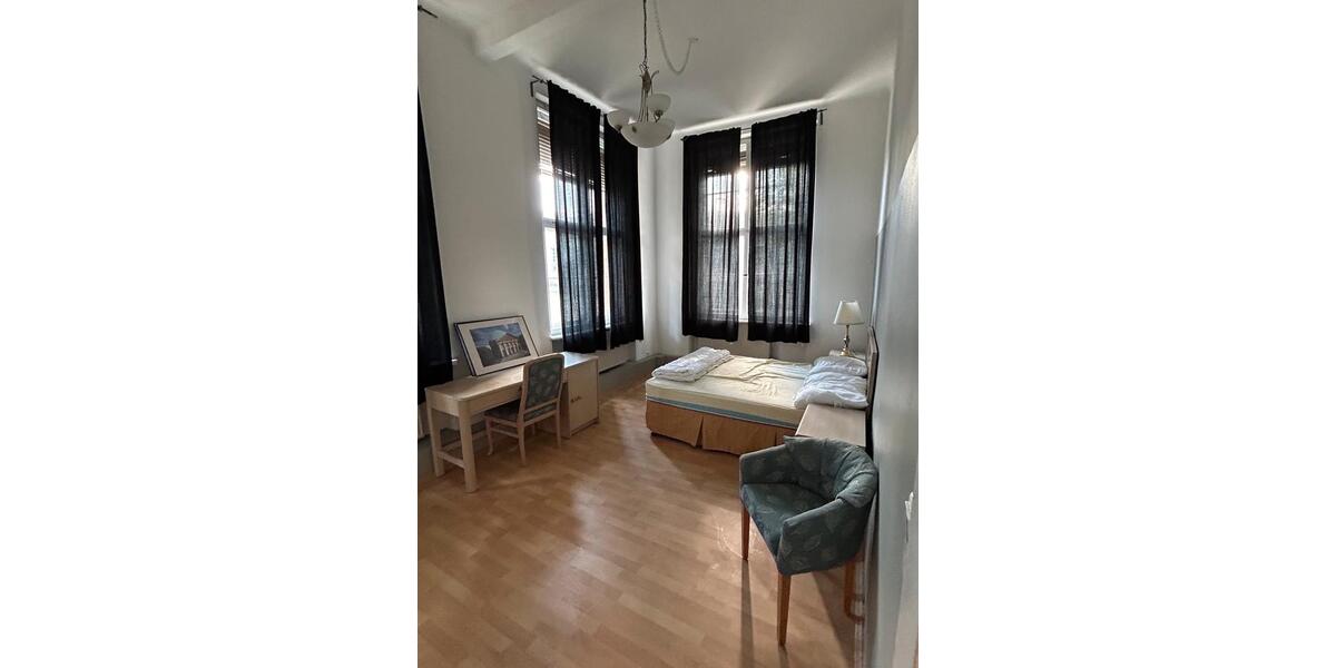 Wohnen auf Zeit Dresden Blasewitz - 10 Zimmer, 1 m&sup2;, 450&euro; | Angebot:26450137