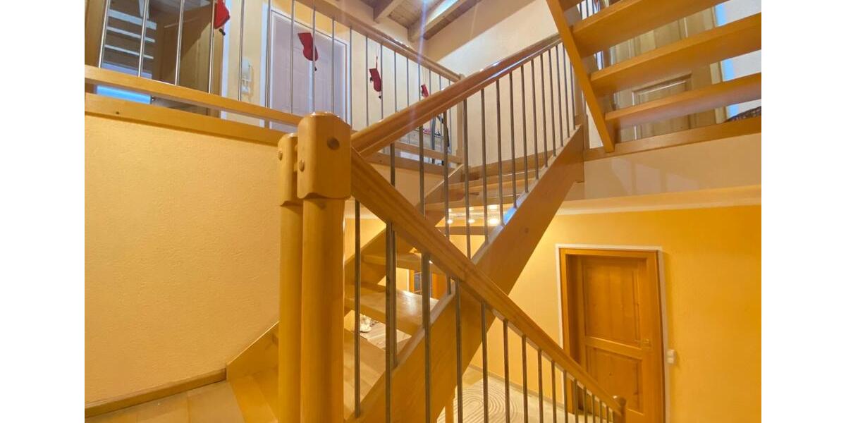 Einfamilienhaus Altenmünster - 6 Zimmer, 225 m&sup2;, 1.800&euro; | Angebot:24610377