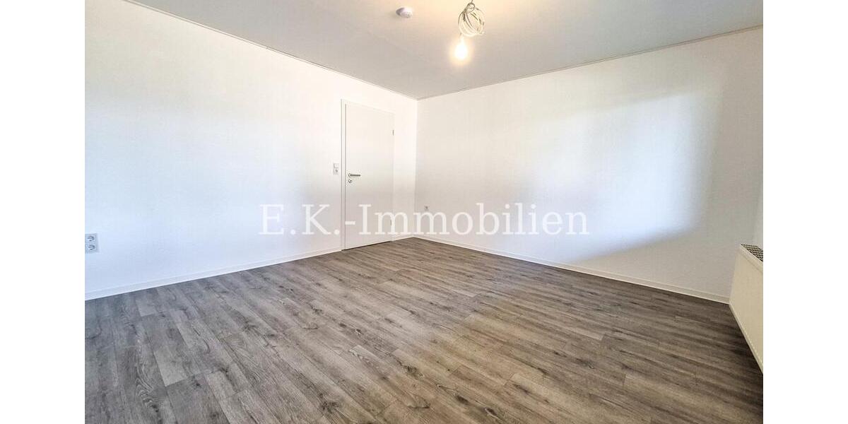 Erdgeschoßwohnung Rhauderfehn - 3 Zimmer, 110 m&sup2;, 880&euro; | Angebot:25803533
