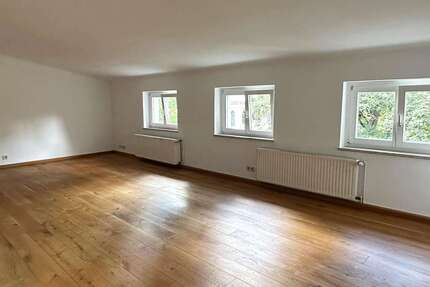 Wohnung Gotha - 2 Zimmer, 80 m&sup2;, 530&euro; | Angebot:27314423