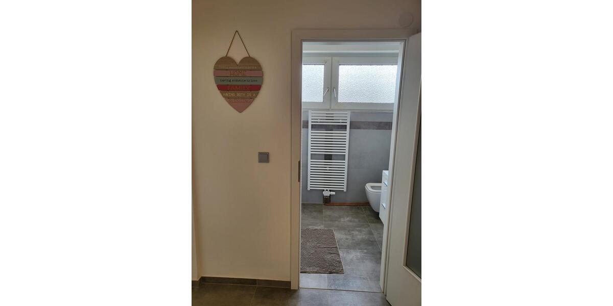 Etagenwohnung Bad Nauheim - 2 Zimmer, 70 m&sup2;, 875&euro; | Angebot:26221081