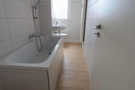 Wohnung Bernburg (Saale) - 3 Zimmer, 61 m&sup2;, 379&euro; | Angebot:26345953