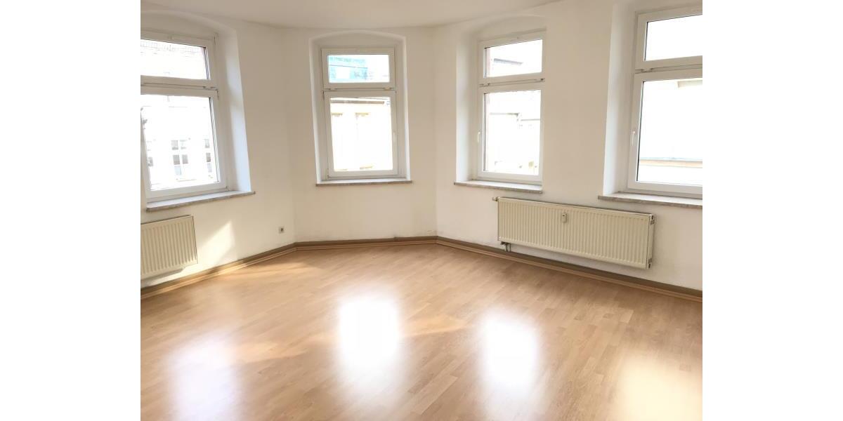 Etagenwohnung Mittweida - 3 Zimmer, 81 m&sup2;, 490&euro; | Angebot:25363723