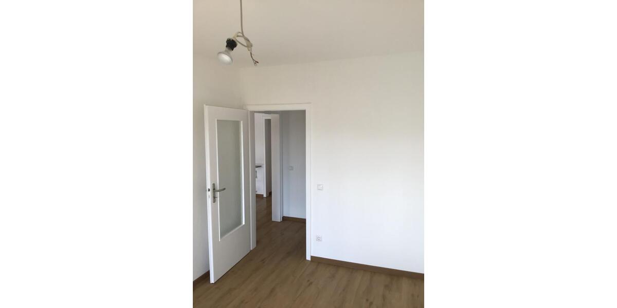 Etagenwohnung Köln Kalk - 4 Zimmer, 105 m&sup2;, 1.460&euro; | Angebot:26634204