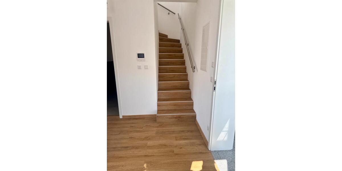 Maisonettenwohnung Kirchroth - 3 Zimmer, 83 m&sup2;, 1.035&euro; | Angebot:26548468