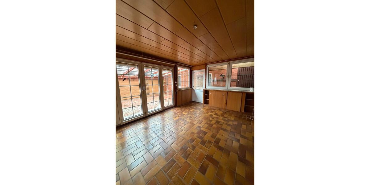 Erdgeschoßwohnung Neustadt am Rübenberge - 5 Zimmer, 185 m&sup2;, 1.565&euro; | Angebot:26041142