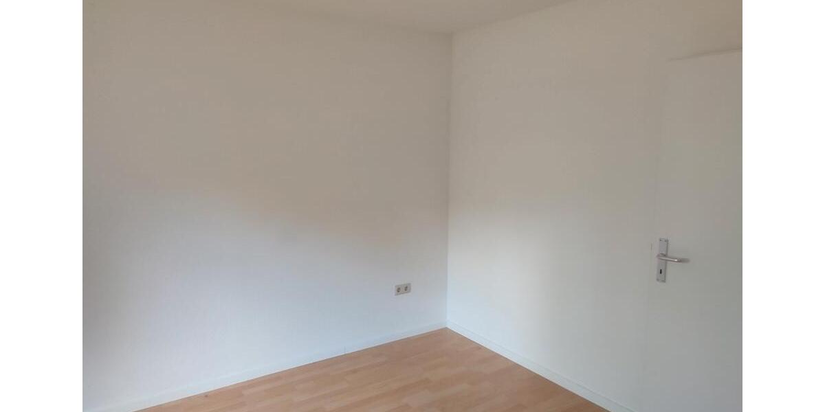 Erdgeschoßwohnung Rinteln - 3 Zimmer, 82 m&sup2;, 800&euro; | Angebot:26636510