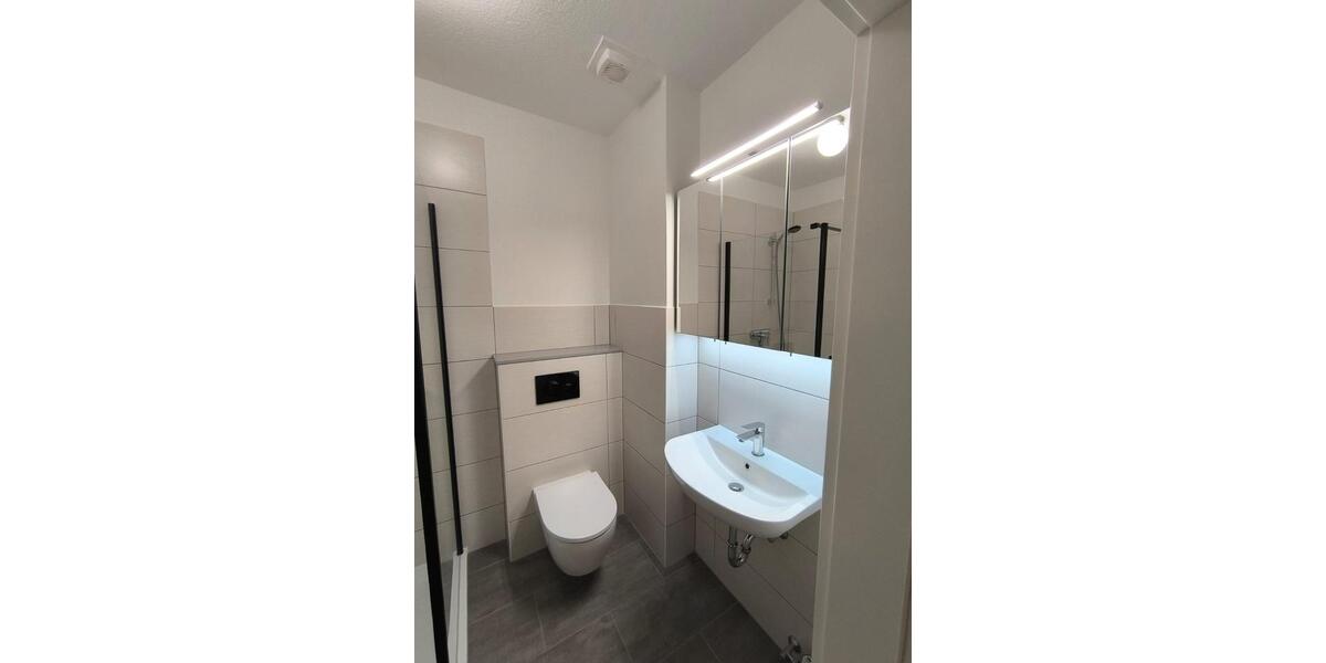 Dachgeschoßwohnung Eutin - 2.5 Zimmer, 46 m&sup2;, 600&euro; | Angebot:24850146